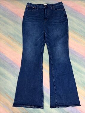Madewell Curvy Skinny Flare Jeans women’s size 33 Tall blue jeans